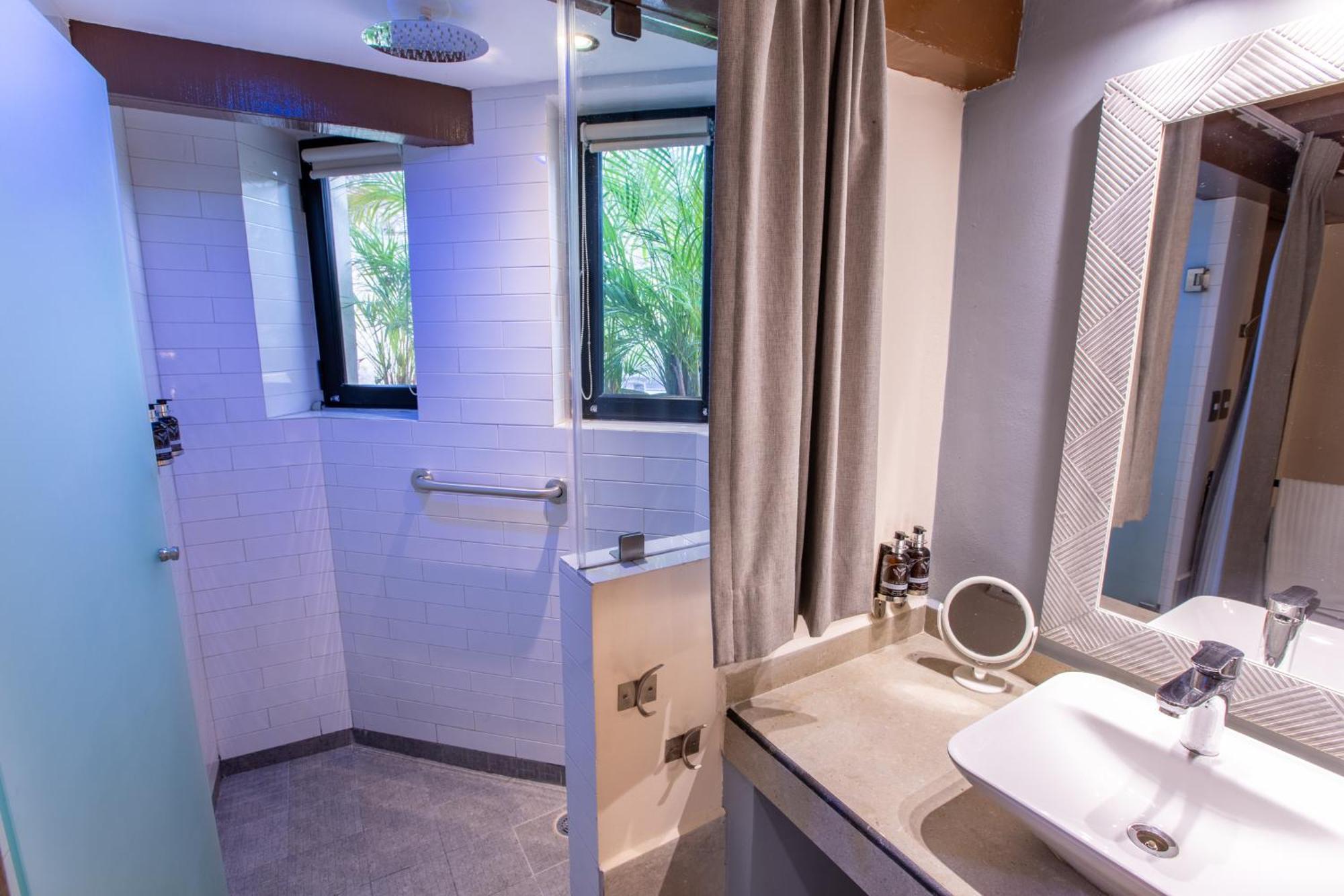 Acqua In Bocca Hotel Merida Room photo